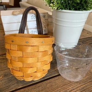 Longaberger  Vintage Mini Hanging Basket
